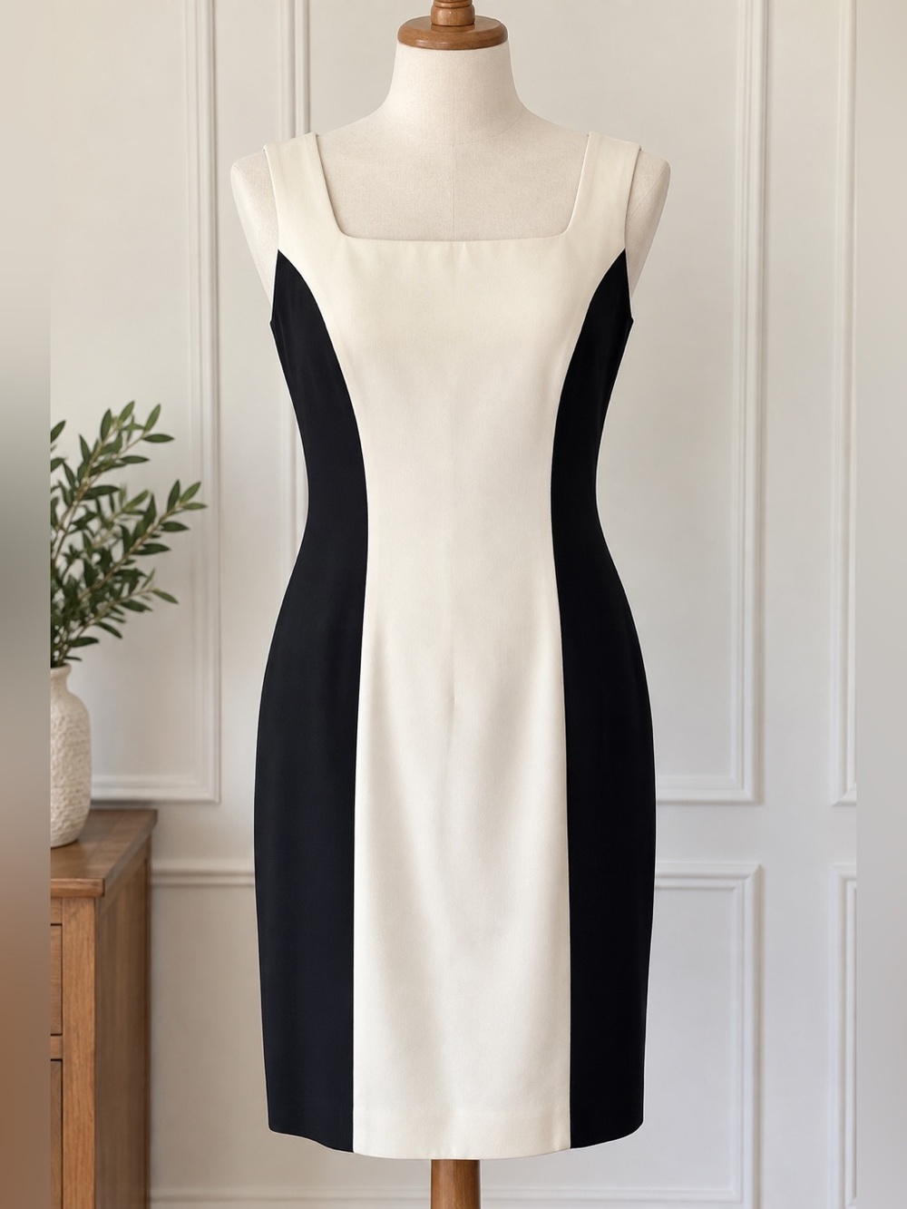 Vintage Liz Claiborne Night Black Ivory Colorblock Sheath Dress Size 4
